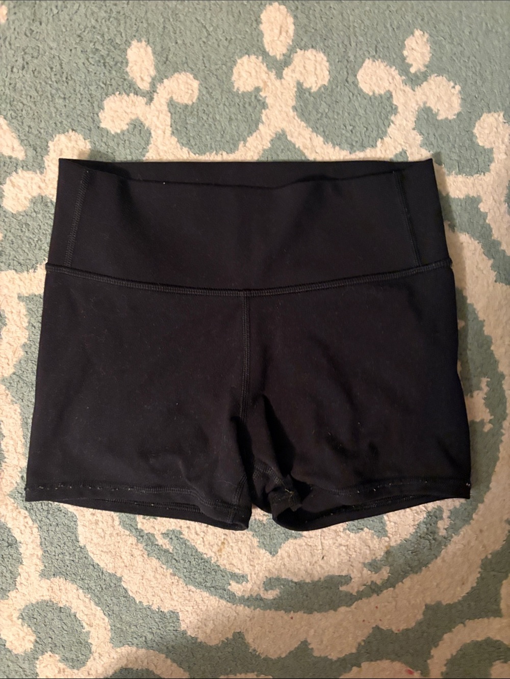 ALL IN MOTION GIRLS SHORTS